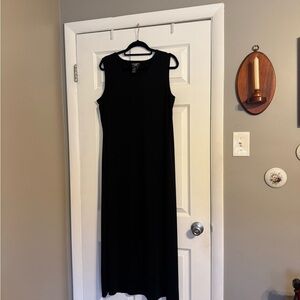 Elegant Black Sleeveless Maxi Dress
